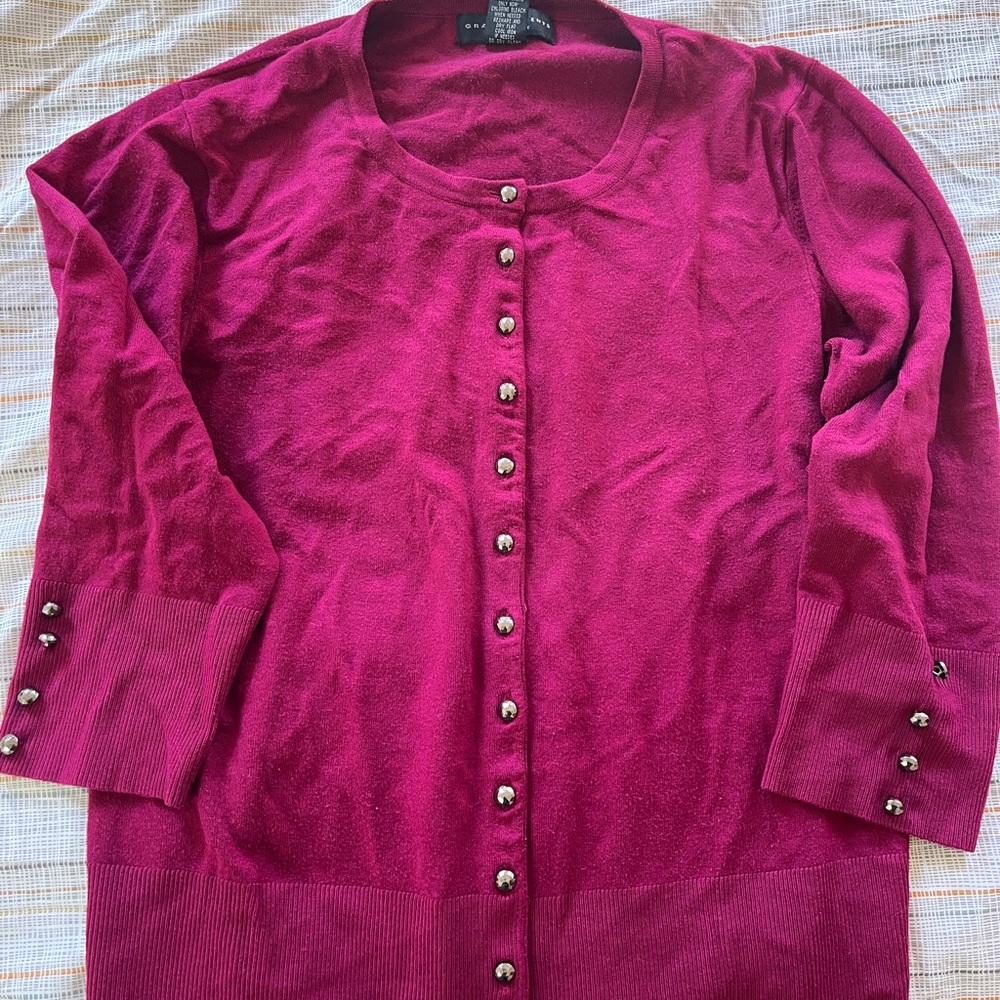 Elegant Pink Cardigan with Button Accents